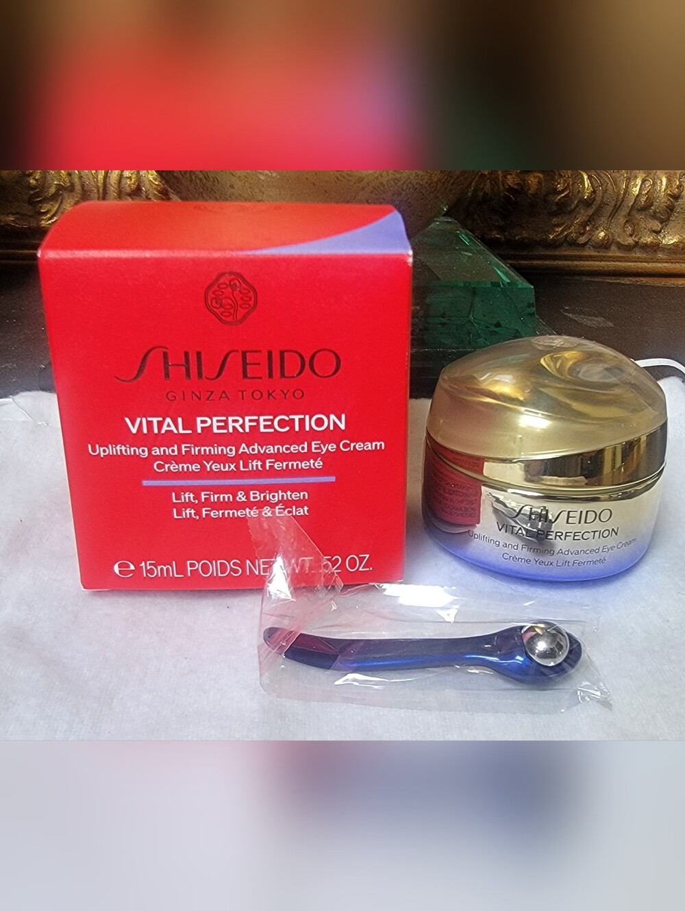 NEW Shiseido Vital Perfection Uplifting Firming Advanced Eye Cream $95